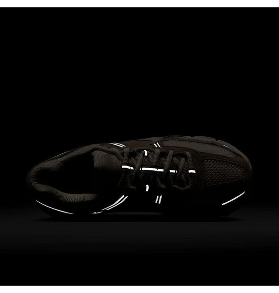 Кросівки жіночі Nike Zoom Vomero 5 (HQ0458-200) HQ0458-200-38.5 фото