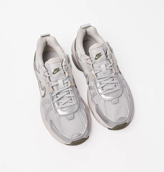 Кросівки жіночі Nike V2k Run (FD0736-006) FD0736-006 фото